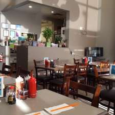 Hong Huong Restaurant | 14425 Miller Blvd NW, Edmonton, AB T5Y 0L4, Canada