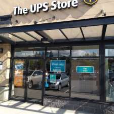 The UPS Store | 20821 Fraser Hwy #47, Langley City, BC V3A 0B6, Canada