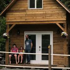 Cultus Lake Lakewood Vacation Cabin | 4485 Columbia Valley Hwy, Cultus Lake, BC V2R 5B6, Canada