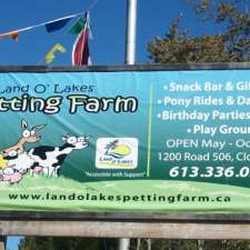 Land O'Lakes Rescue Petting Farm | 1200 Road 506, Cloyne, ON K0H 1K0, Canada