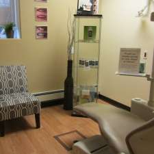 Frontenac Denture Clinic | 3087 Princess St #2, Kingston, ON K7P 0K6, Canada
