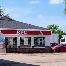 KFC | 38459 Western Hwy, Bloomfield, PE C0B 1E0, Canada