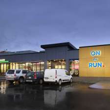 On The Run - Convenience Store | 6813 AB-16A, Vegreville, AB T9C 0A3, Canada