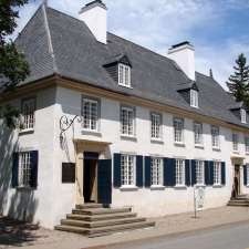 Mauvide-Genest Manor | 4818 Chem. Royal, Saint-Jean-de-l'Île-d'Orléans, QC G0A 3W0, Canada