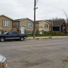 Maple Leaf Auto Body & Glass | 492 Dufferin Ave, Winnipeg, MB R2W 2Y6, Canada