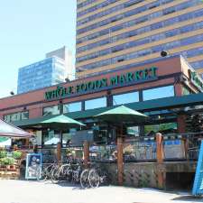 Whole Foods Market | 1675 Robson St, Vancouver, BC V6G 1C8, Canada
