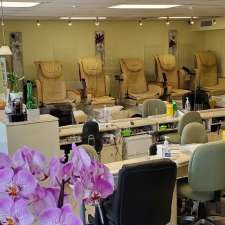 Mickey Nails Spa | 73 Willow Rd, Guelph, ON N1H 1W3, Canada