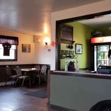Celtic Knot Pub and Restaurant | Main Road, Saint Mary's, NL A0B 3B0, Canada
