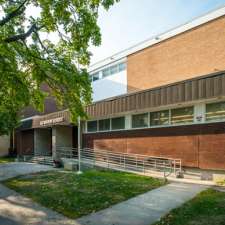 Niji Makhwa School | 450 Flora Ave, Winnipeg, MB R2W 2R8, Canada