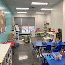 Kids & Company | 16 Clappison Ave Unit D2-1, Waterdown, ON L8B 0Y2, Canada