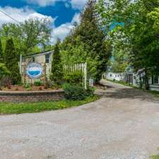 Lancaster Cottage & Trailer Resort | 691 Frank Hill Rd, Peterborough, ON K9J 6X3, Canada