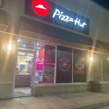 Pizza Hut Renfrew | 627 Fortington St, Renfrew, ON K7V 1R4, Canada