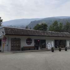 Lindell Beach General Store | 1725 Lindell Ave, Lindell Beach, BC V2R 4W7, Canada