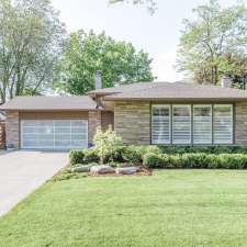 Kim Schwenker Real Estate Broker | 1507 Niagara Stone Rd, Niagara-on-the-Lake, ON L0S 1J0, Canada