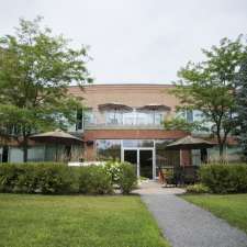 Chartwell Stillwater Creek Retirement Residence | 2018 Robertson Rd, Nepean, ON K2H 5Y8, Canada