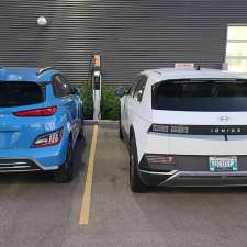 ChargePoint Charging Station | 1555 Lagimodiere Blvd, Winnipeg, MB R3K 5P4, Canada