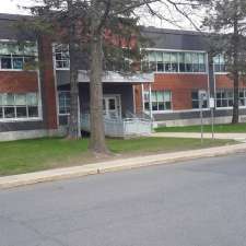 École Mère-Marie-Rose | 351 Rue Chabot, Contrecoeur, QC J0L 1C0, Canada