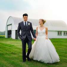 The Rustic Wedding Barn | 264067 Highway 13, AB T0C 1H0, Canada