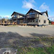 Little Horse Lodge | 6143 N Green Lake Rd, 70 Mile House, BC V0K 2K0, Canada