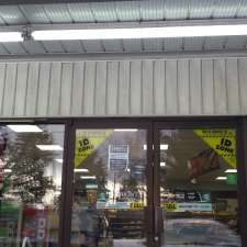 7-Eleven | 2295 Cliffe Ave, Courtenay, BC V9N 2L2, Canada