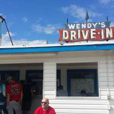 Wendy's Dairy Bar | 104 2 Ave N, Vauxhall, AB T0K 2K0, Canada