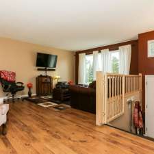 Nicole Cooper Real Estate Professional | 15057 Stony Plain Rd #200, Edmonton, AB T5P 4W1, Canada