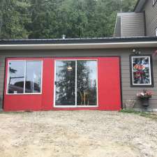 Roosters Pizzaria | 7469 Anglemont Way, Anglemont, BC V0E 1M8, Canada