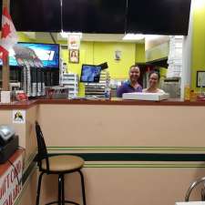 Cumberland Pizza | 152 Nelson St, Ottawa, ON K1N 7R5, Canada