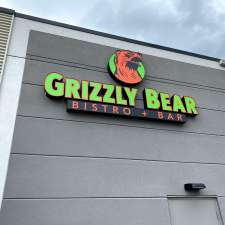 Grizzly Bear Bistro and Bar | 1730 Pier Mac Way #103, Kelowna, BC V1V 3E7, Canada