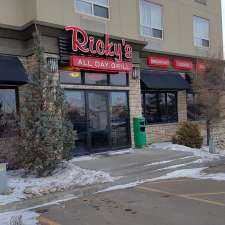 Ricky's All Day Grill - 170th Holiday Inn | 11330 170 St NW, Edmonton, AB T5S 2X1, Canada