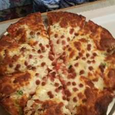 Jeanne's Pizza Pantry | 4920 Main St, Alix, AB T0C 0B0, Canada